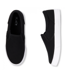 CHILDRENS PLACE BLACK BOYS WITH WHITE SOLE SLIP-ON SNEAKERS